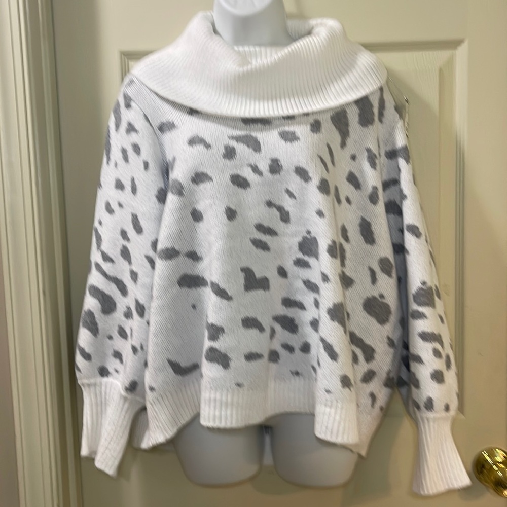 1. Philosophy soft warm cowl neck sweater. 2X.